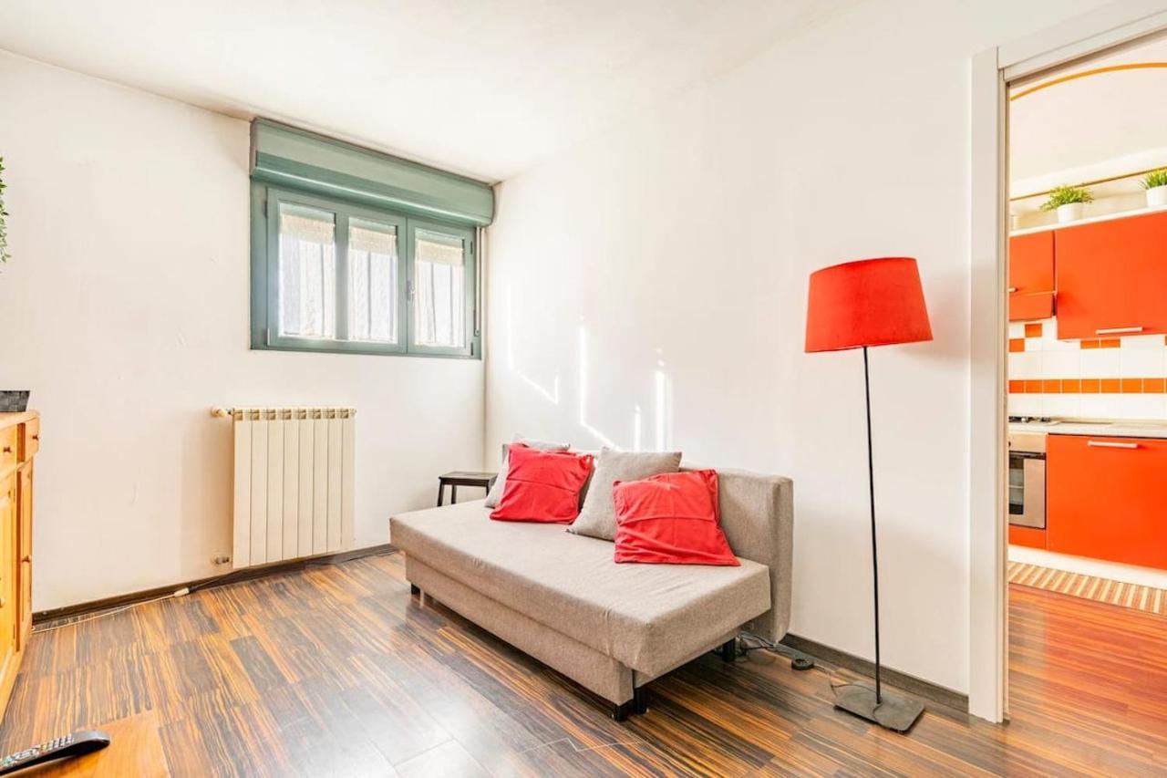 Lovely Apartment Navigli Milánó Kültér fotó
